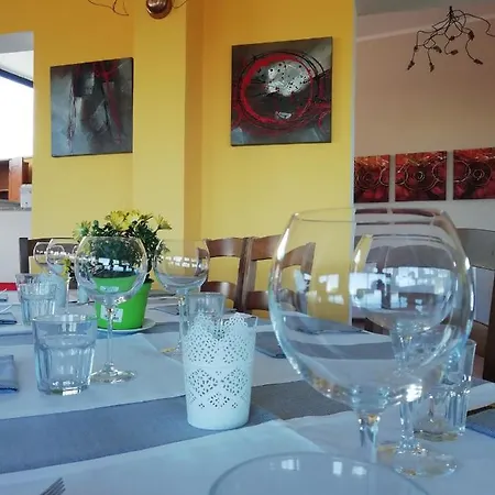 אוהל מפואר Safaritent Glamping Mar Y Sierrra *