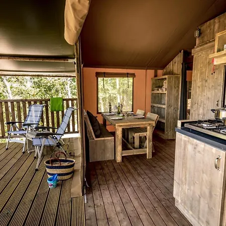 אוהל מפואר Safaritent Glamping Mar Y Sierrra *